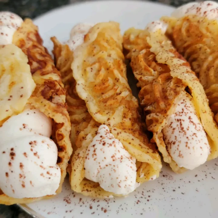 carnivore cannoli